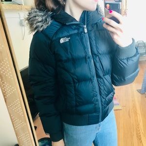 Cropped Northface Navy Puffer